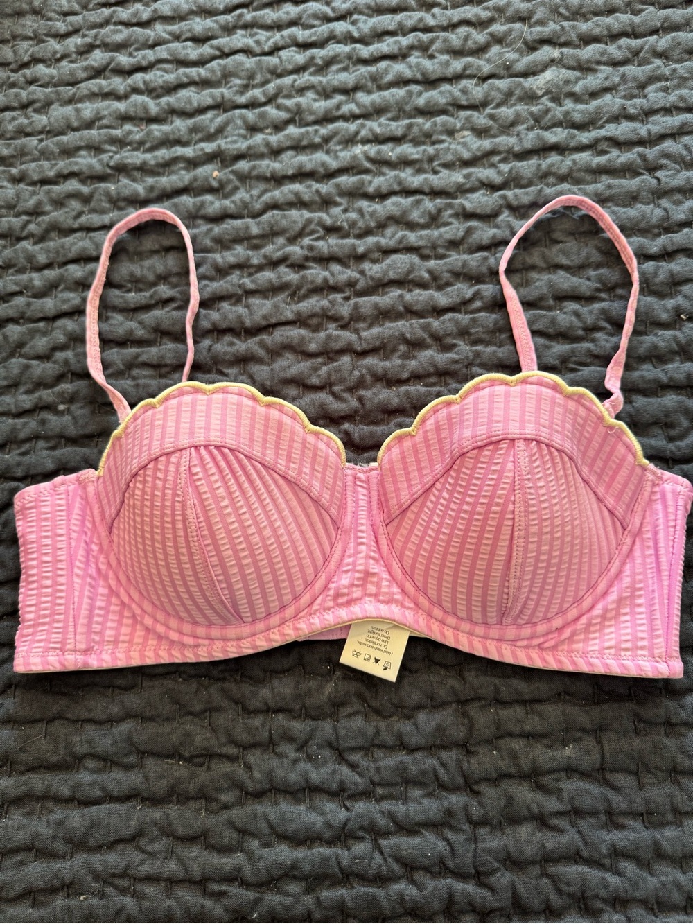 Jessica Simpson Pink Scallop Trim Underwire Swim Bra